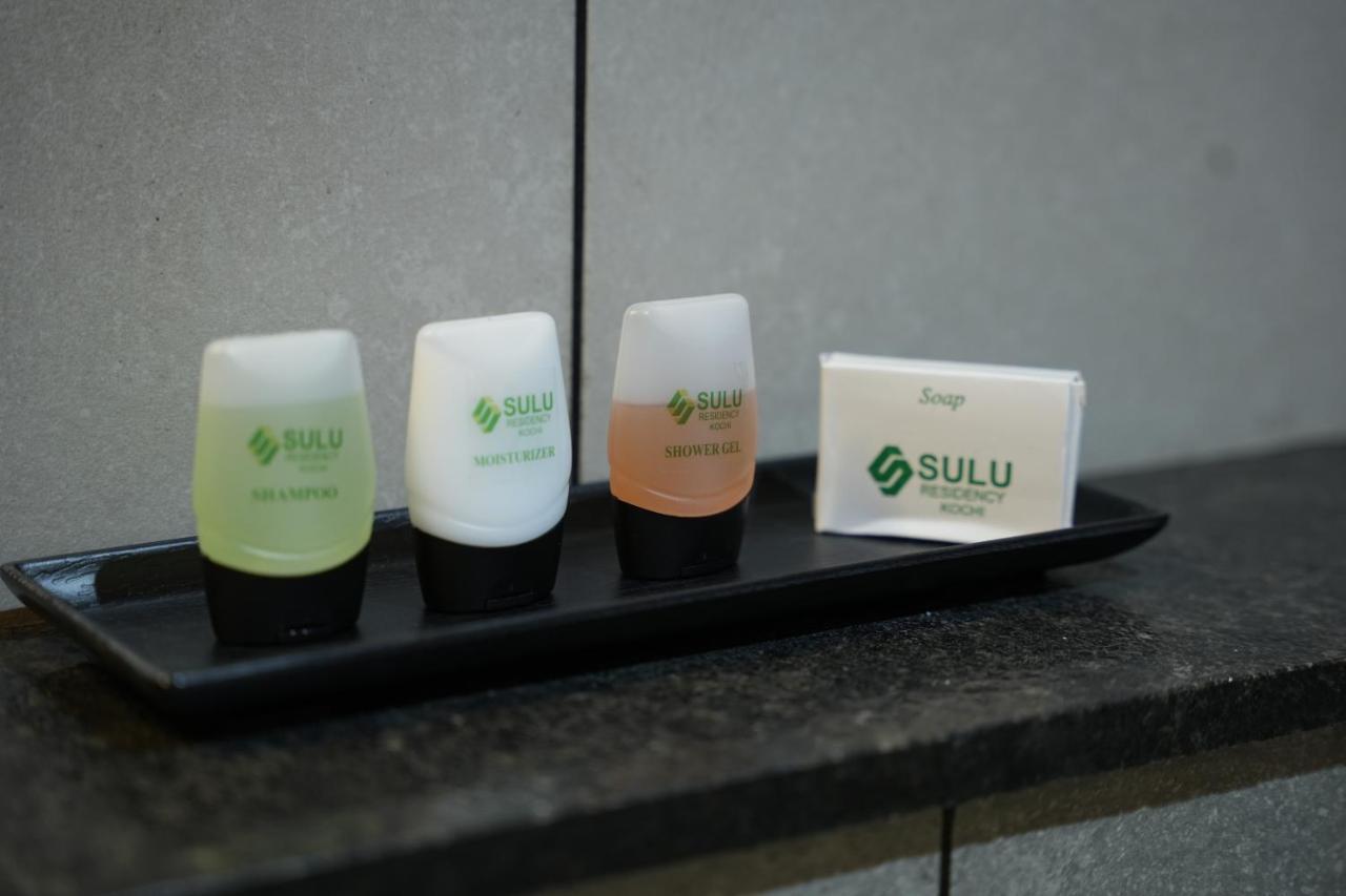 מלון Kochi Sulu Residency מראה חיצוני תמונה